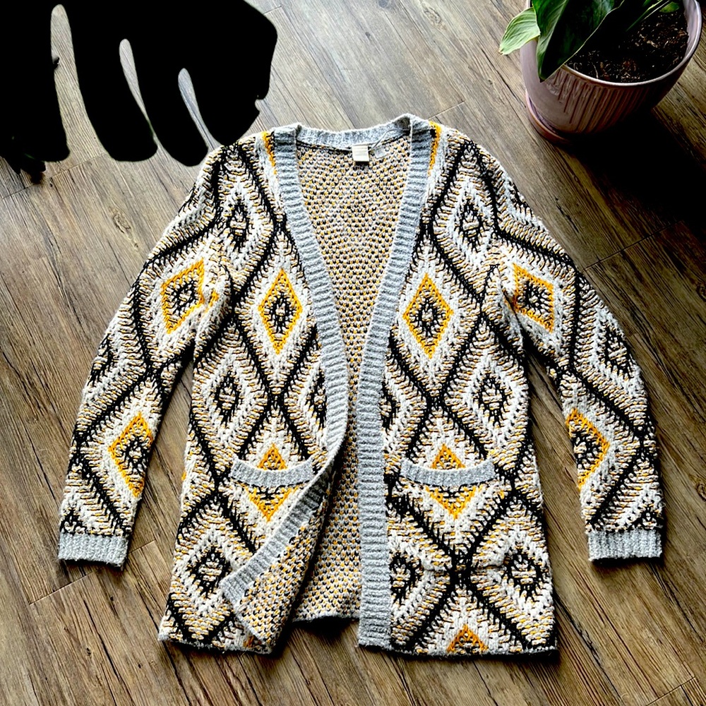 Roxy Patterned Cardigan